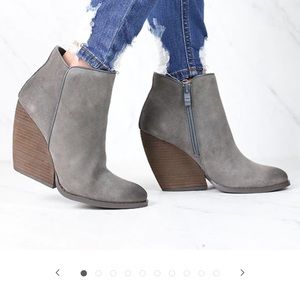 Very Volatile Whitby Leather Suede Bootie